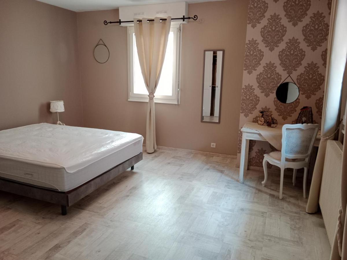 Au Repit Centre Thermes Luxeuil T3 Dış mekan fotoğraf